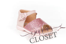 Load image into Gallery viewer, Sparkling Angelitos Baby Sandals
