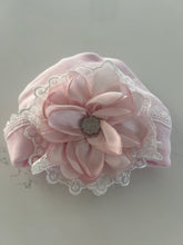 Load image into Gallery viewer, Brittany Accessories

