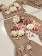 Load image into Gallery viewer, MyDaria Floral pants set
