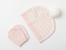 Load image into Gallery viewer, Boxed "Scottie Dog" Knit 4 Piece Set
