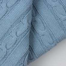 Load image into Gallery viewer, Baby Blanket with Cotton Knitted Braids
